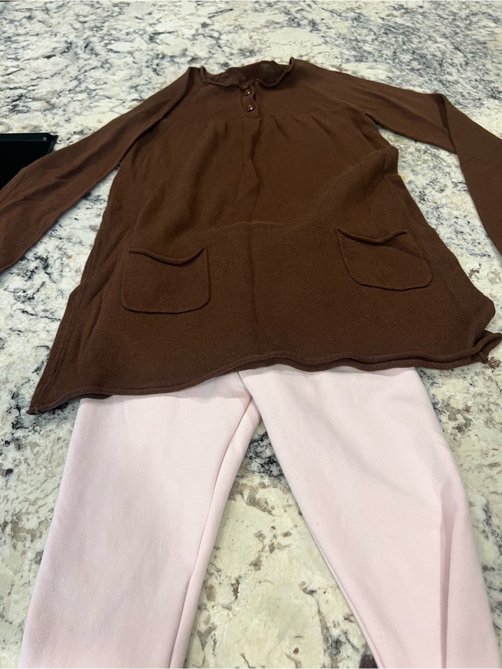 J. Khaki Brown top and Pink Cat & Jack fleece leggings